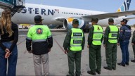 Regresan 185 connacionales en vuelo de Vuelta a la Patria