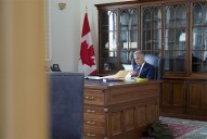 Prime Minister Carney meets with Chinese Premier to discuss canola, peas