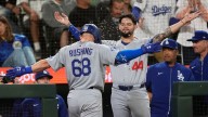 Kiké Hernandez hits go-ahead double in 9th to lift Dodgers past Mariners, 5