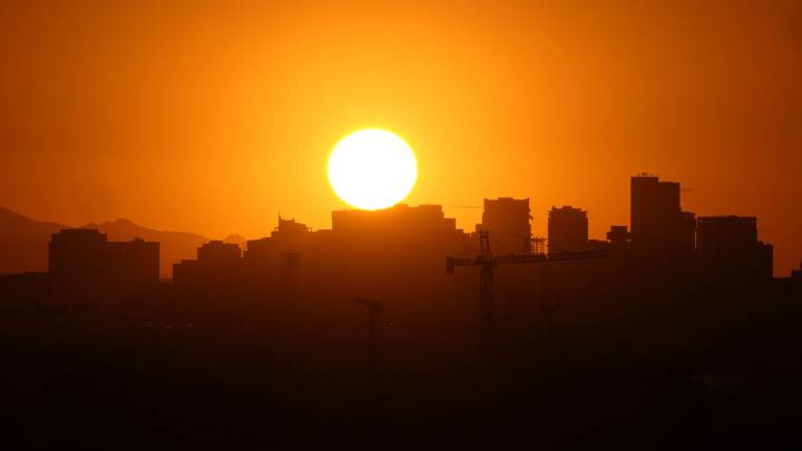 Focus on Arizona heat deaths obscures solutions for hospital visits