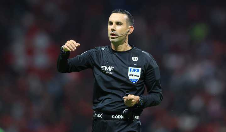 ¿Regresaron las polémicas? César Arturo Ramos pitará el América vs Pumas