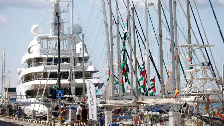 Flotillas que navegan hacia Gaza prevén entrar en "zona de alto riesgo" dentro de dos días