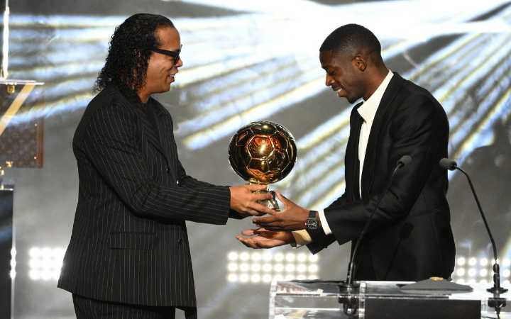 "El Balón de Oro nunca fue un objetivo, pero es algo excepcional": Dembélé