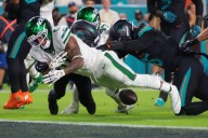 Jets struggle their way through miserable fumble-filled first half vs. Dolphins