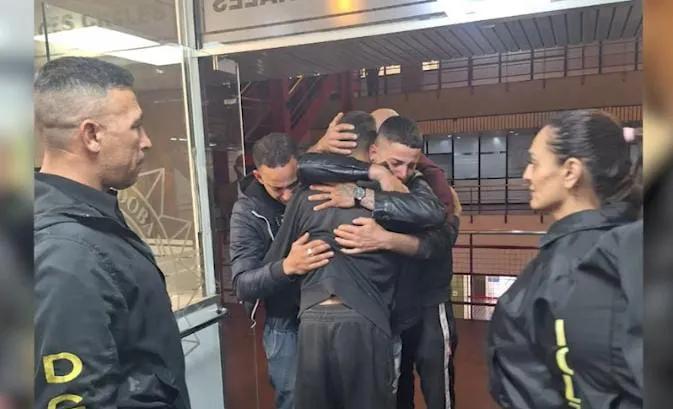 Encontraron al joven uruguayo desaparecido en Córdoba: ya se reunió con su familia