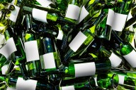 O-I Glass Stock: Big Winner From Rate Cuts Ready For A Turnaround (NYSE:OI)