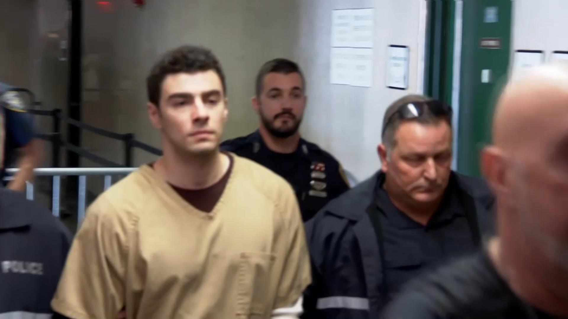 Luigi Mangione arrives at court in New York