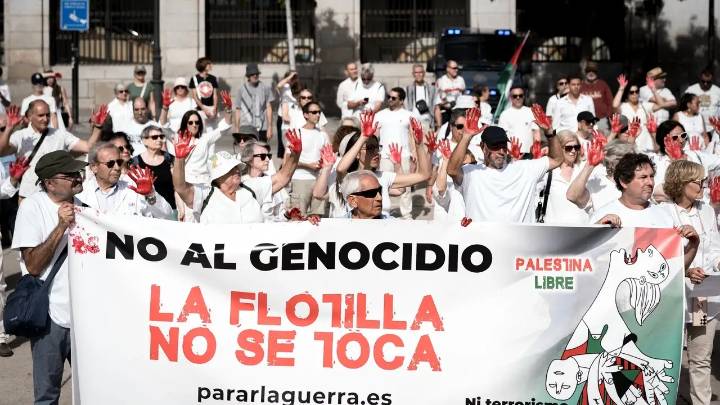 La flotilla “Global Sumud” parte rumbo a Gaza en protesta marítima contra bloqueo naval