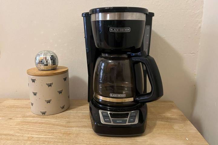 Amazon's Most Popular Coffee Maker Delivers Unfussy Caffeine