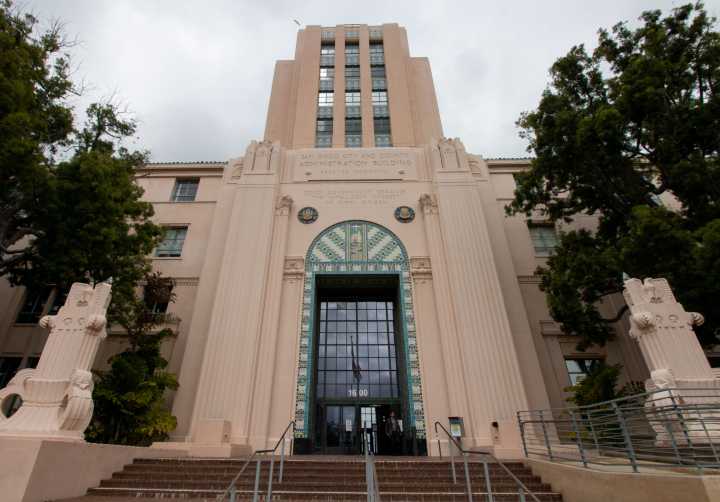 Opinion: County Reserve Fund Decision Serves the Supes, Not Constituents