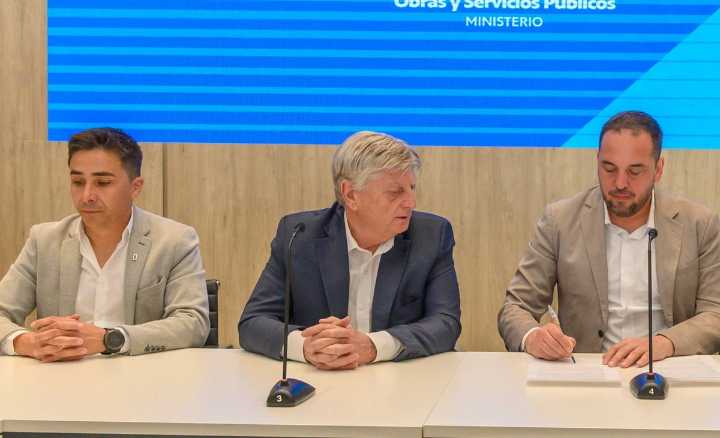 Señal política: Luciano y Ziliotto se mostraron juntos en la licitación del centro de salud del Santa María de La Pampa