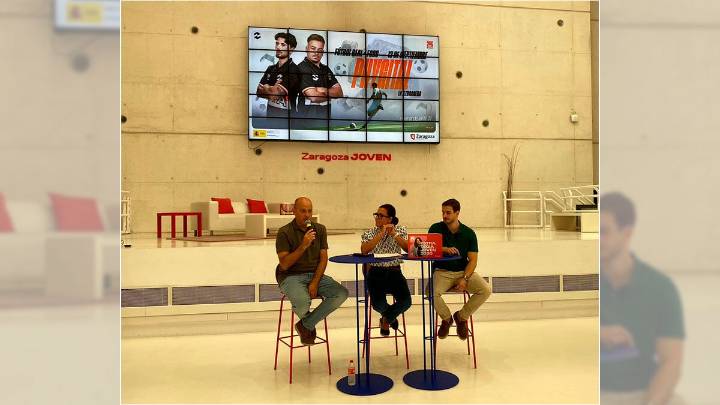 De la play al césped: Phygital llega a Zaragoza para unir fútbol físico y virtual