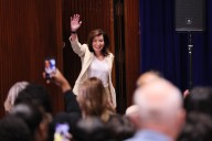 New York Gov. Hochul to sign executive order allowing pharmacies to give COVID shots