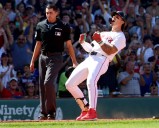 Jarren Duran hits inside-the-park homer for Red Sox against Pirates at Fenway Park