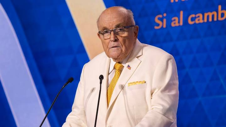 Rudy Giuliani, exalcalde de Nueva York, hospitalizado tras un accidente de automóvil