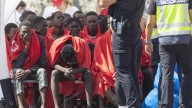 Prisión para 17 ocupantes de un cayuco en el que se arrojaron a personas vivas por la borda
