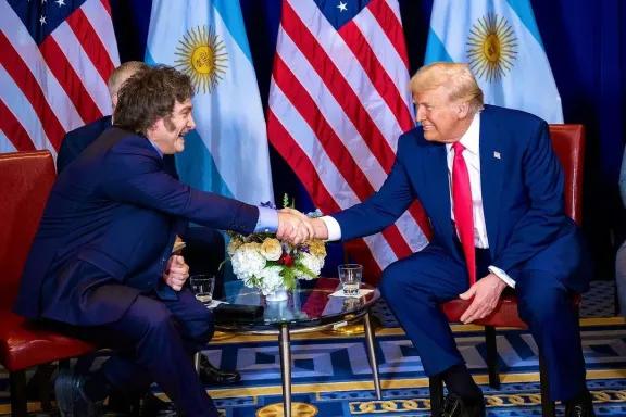 Milei recurre a Trump y al Tesoro de EE.UU. mientras la economía argentina está en rojo