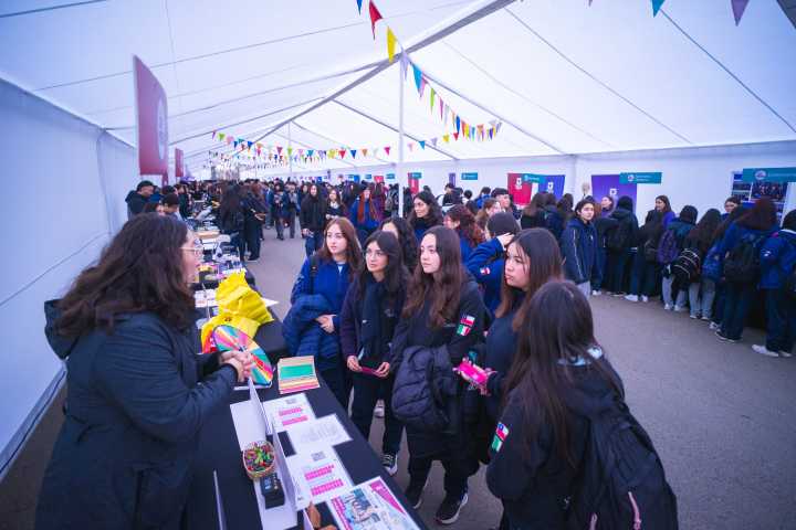UTalca invita a escolares a vivir la experiencia universitaria en “Abre Puertas 2025”