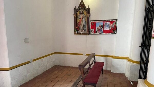 «Jesús no puede estar solito» | En una localidad salteña buscan fieles para rezar las 24 horas todos los días