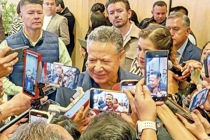 No es prioritaria reforma vs dobleteo de salarios
