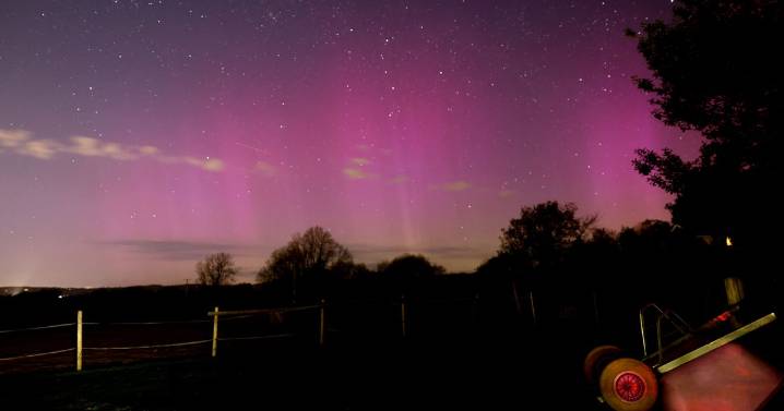 Met Office says Bristol 'set to get' northern lights show tonight at these times