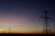 US power use to reach record highs in 2025 and 2026, EIA says