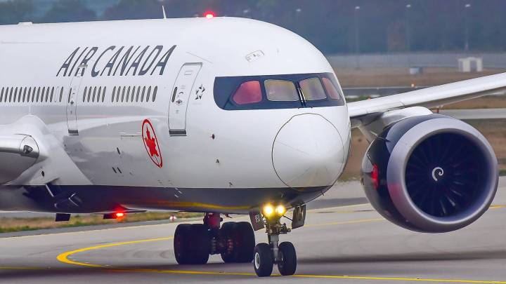 Air Canada Flight Attendant Strike Reportedly Cost The Airline $270M