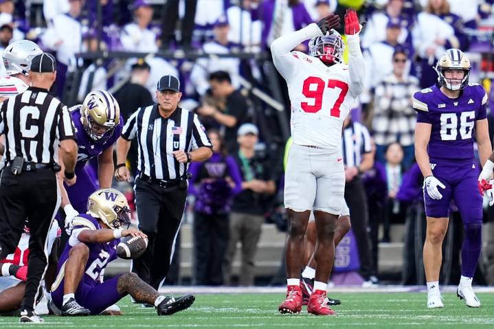 Deadspin | No. 1 Ohio State snaps Washington’s 22-game home streak in Big Ten opener