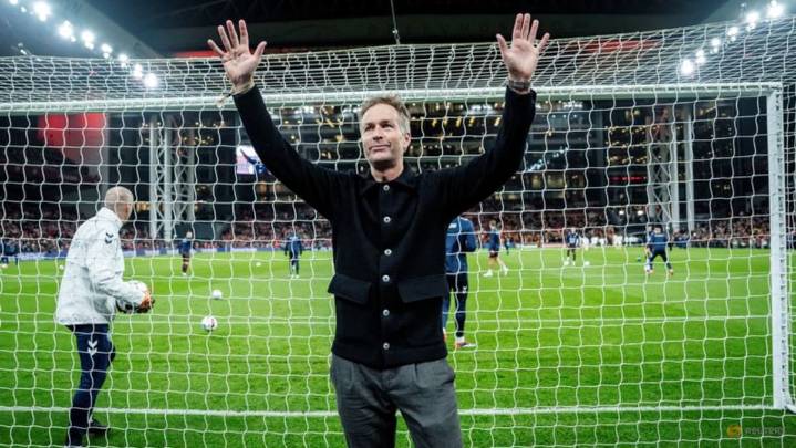 Leverkusen appoint former Denmark boss Hjulmand after Ten Hag dismissal