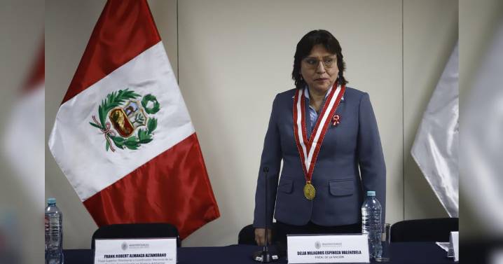 Abogado de Delia Espinoza se pronuncia tras su suspensión: "Es incómoda para el poder"