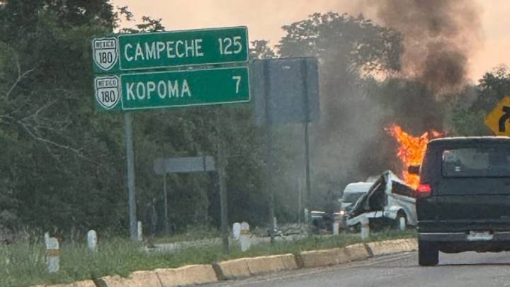 Accidente carretero deja al menos 15 muertos en Yucatán