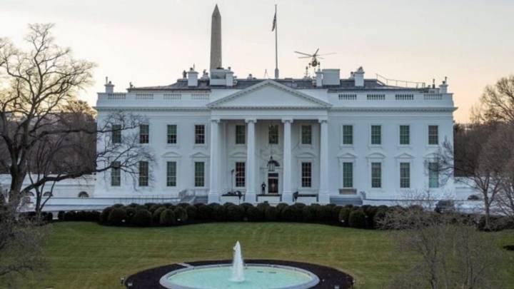 Despido masivo de burócratas, la orden de la Casa Blanca a oficinas de gobierno