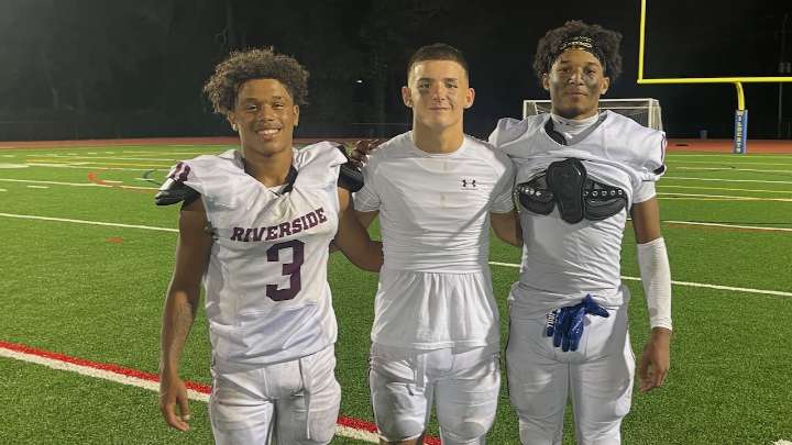 Barnes explodes offensively, leads Riverside past Holy Cross Prep