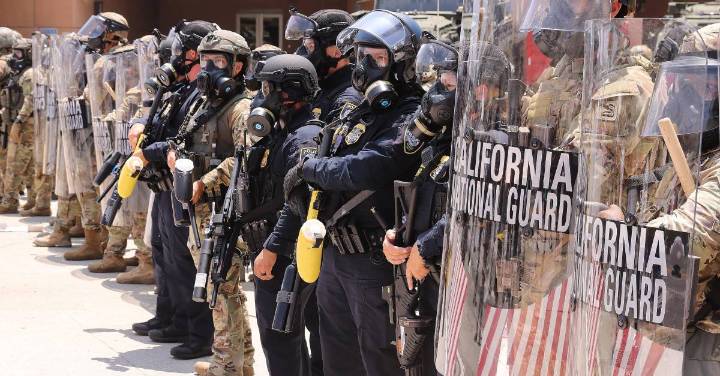 Trump recupera aval para ejecutar redadas contra migrantes en California tras fallo de la Corte Suprema de EE. UU.