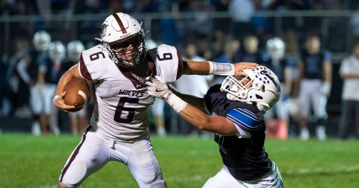 Photos: Prairie Ridge vs. Burlington Central, 2025 Week 4 football