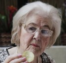 Grand Forks food critic whose Olive Garden review became legend dies at 99