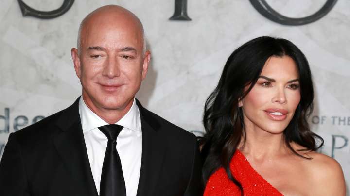 Why Lauren Sanchez Bezos Didn't Invite Her Mom To Her Wedding