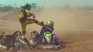 Chaco: dos pilotos de karting terminaron a las piñas tras despistar durante la carrera
