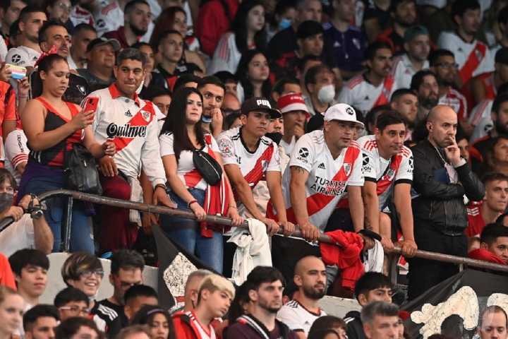 Bronca en River: la decisión de los jugadores que hizo enojar a los hinchas