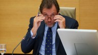 La crónica de Marta Robles: ¿Tres años más de caos ferroviario? Dios mío, dame paciencia… ¡Pero ya!