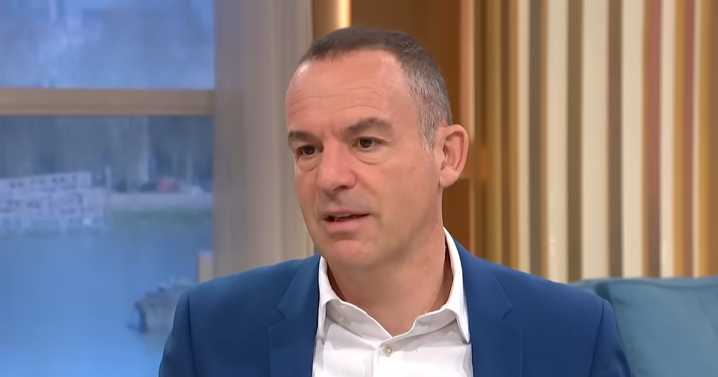 Martin Lewis says send simple 5-digit text to save hundreds on mobile phone bill