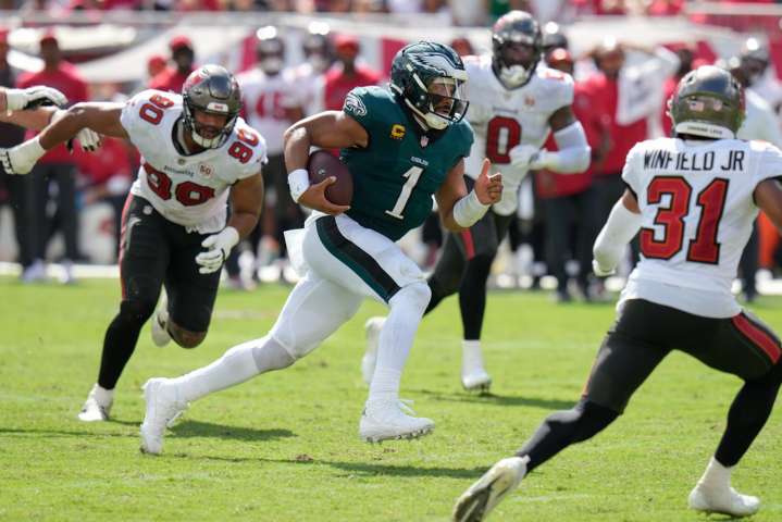 How Eagles are winning every game despite having one of the NFL’s worst offenses