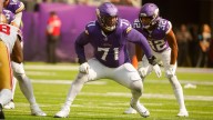 Who's in, who's out for the Vikings in Monday night's season opener?