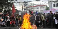 Crisis en Indonesia: seis muertos y más de 20 desaparecidos tras la represión a las movilizaciones contra el Congreso