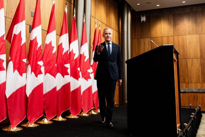 In the news today: Liberals' cabinet meeting begins, online harms act to be reviewed