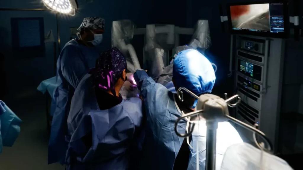 Issste pone en marcha Plan de Cirugía Robótica