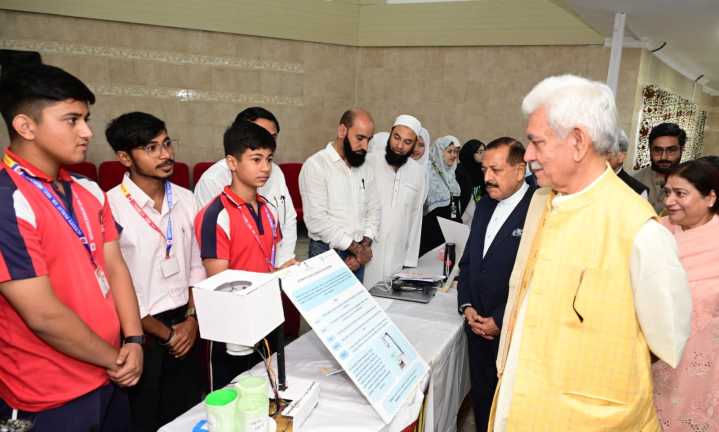 LG Manoj Sinha attends launch ceremony of ATL Sarthi at University of Kashmir