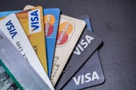 Quieren cambiar la ley de tarjetas de crédito: Tres medidas que podrían aliviar a los usuarios