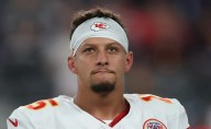 Patrick Mahomes’ teammate gives up on swapping jerseys with Russell Wilson