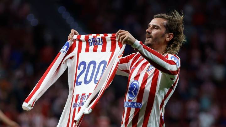 Atlético de Madrid golea al Eintracht y Griezmann llega a 200 tantos como colchonero
